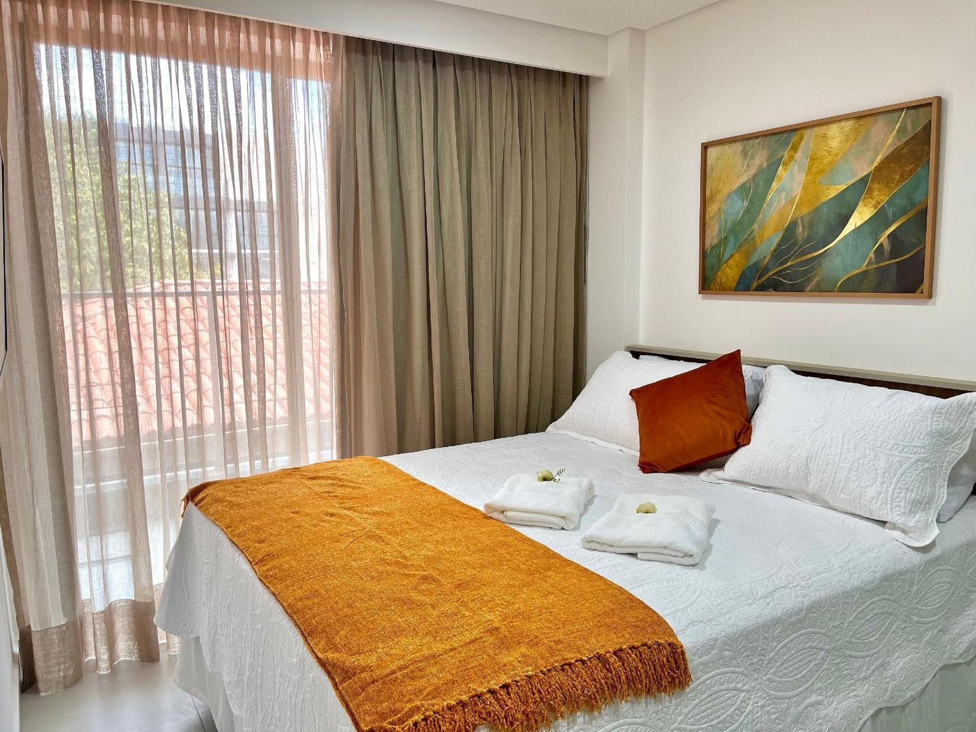 Hyde Park By Living Apartment